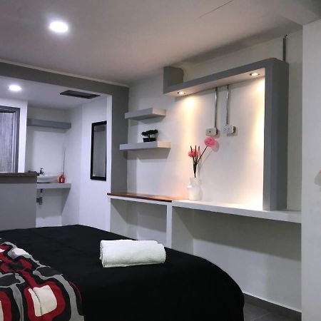 Makana Apartastudio ซาเลนโต ภายนอก รูปภาพ